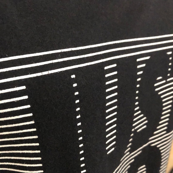 The Nike Tee Women's Black Athletic Cut Graphic Tee size Large - Picture 2 of 10